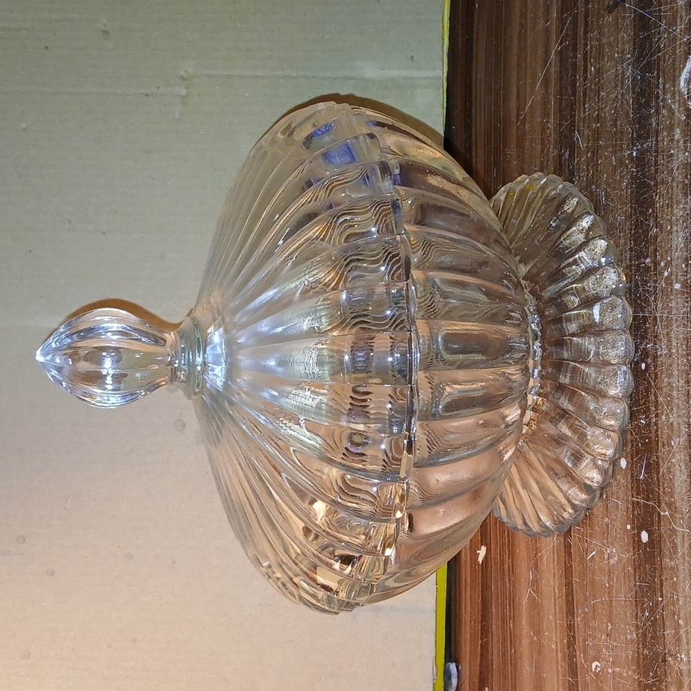 Vintage Jeanette Clear Glass Candy Dish And Lid